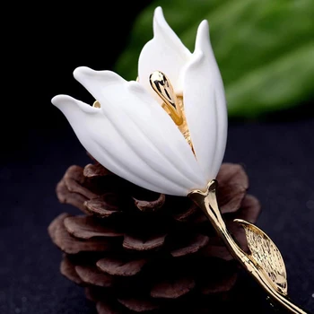 Elegant Floare De Lalea Brosa Pentru Femei De Moda Email Broșă Pin Rever Guler Eșarfă De Decorare De Îmbrăcăminte Bijuterii Accesorii De Îmbrăcăminte