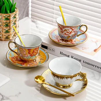 Stil European contur de aur cană cafea și farfurie cu lingura cafea ceai set de ceasca de cafea vasele Ceramice ceașcă de cafea cadou pentru un prieten
