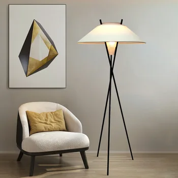 Minimalismul Nordic Wabi Sabi Lampa De Podea Din Metal Negru Triunghi Iluminat Cu Led Material Podea Lumina Art Decor Acasă Corpuri De Lampă